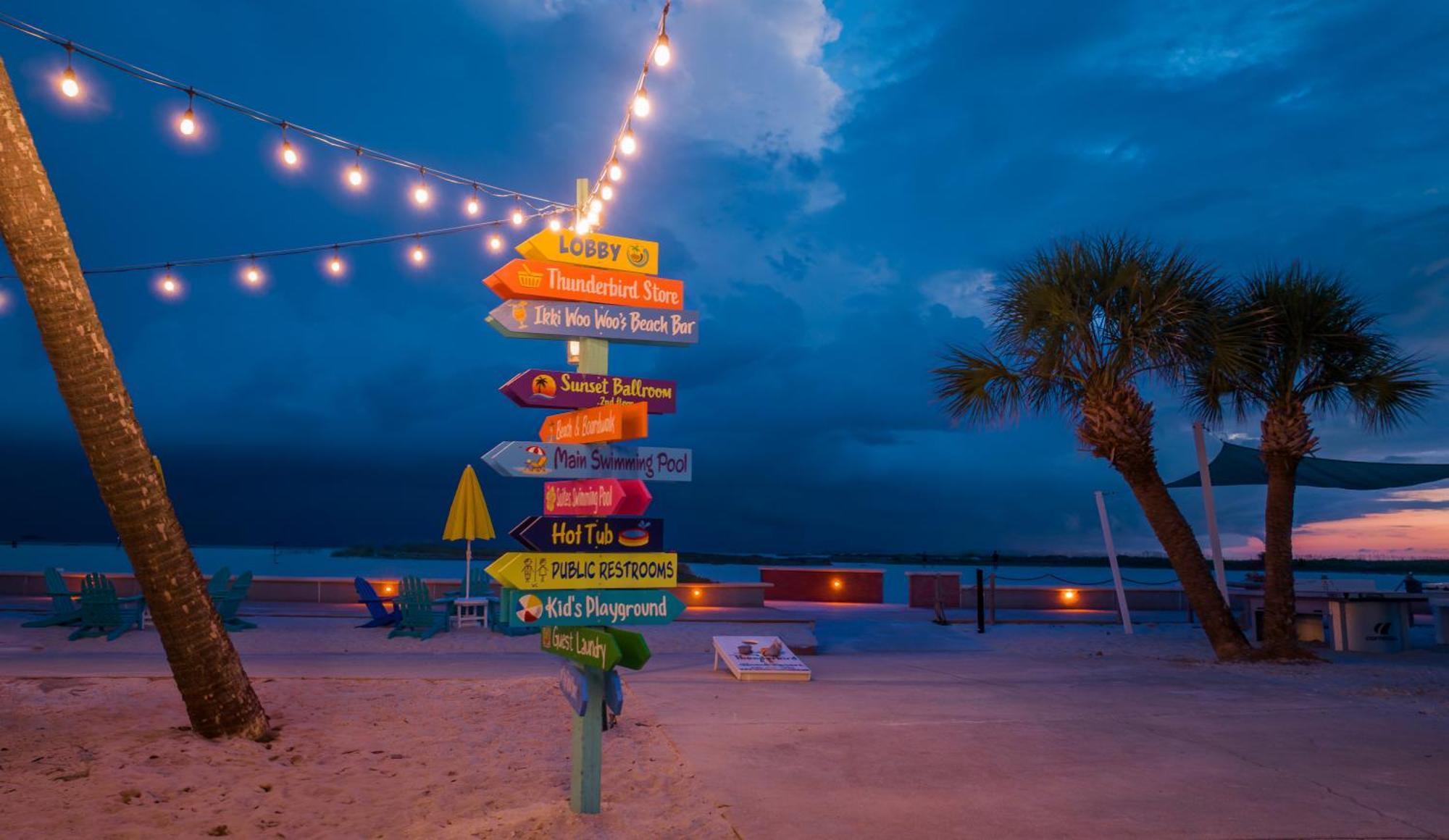 Thunderbird Beach Resort St. Pete Beach Exterior photo